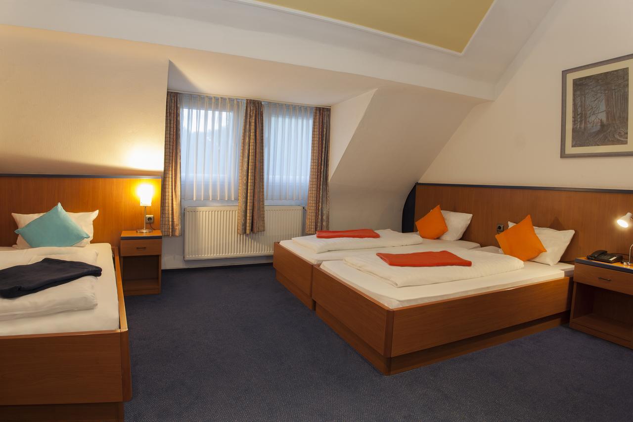 Hotel Celina Niederrheinischer Hof Krefeld Esterno foto